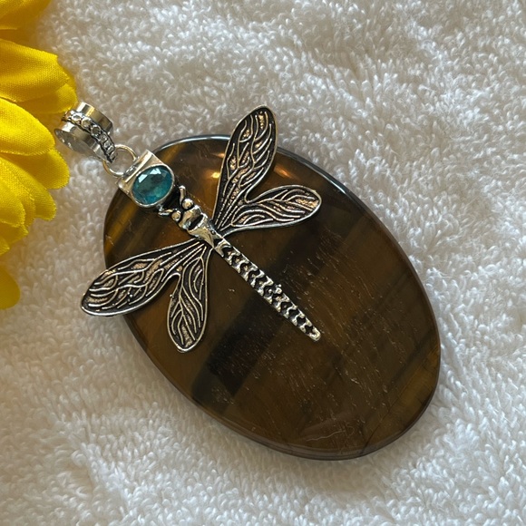 Huge Tiger Eye Pendant! Wow! - Picture 2 of 3